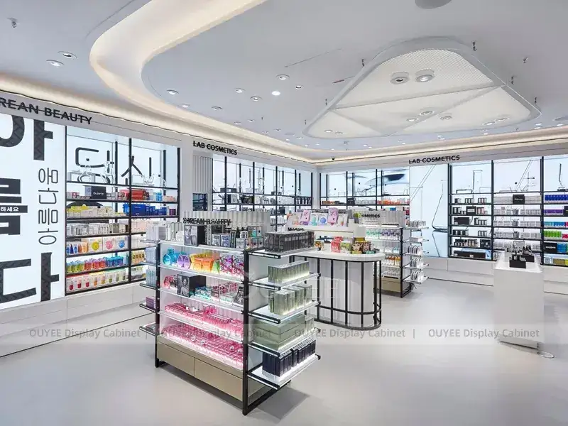 Gold White Beauty Store mit Wave-Theke 1