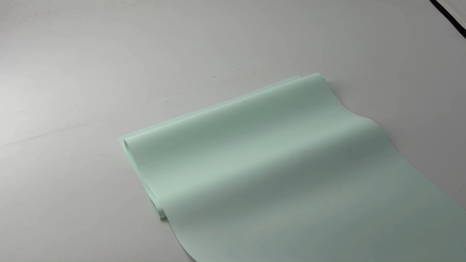 Película de PVC verde texturizada para produtos infláveis. 1