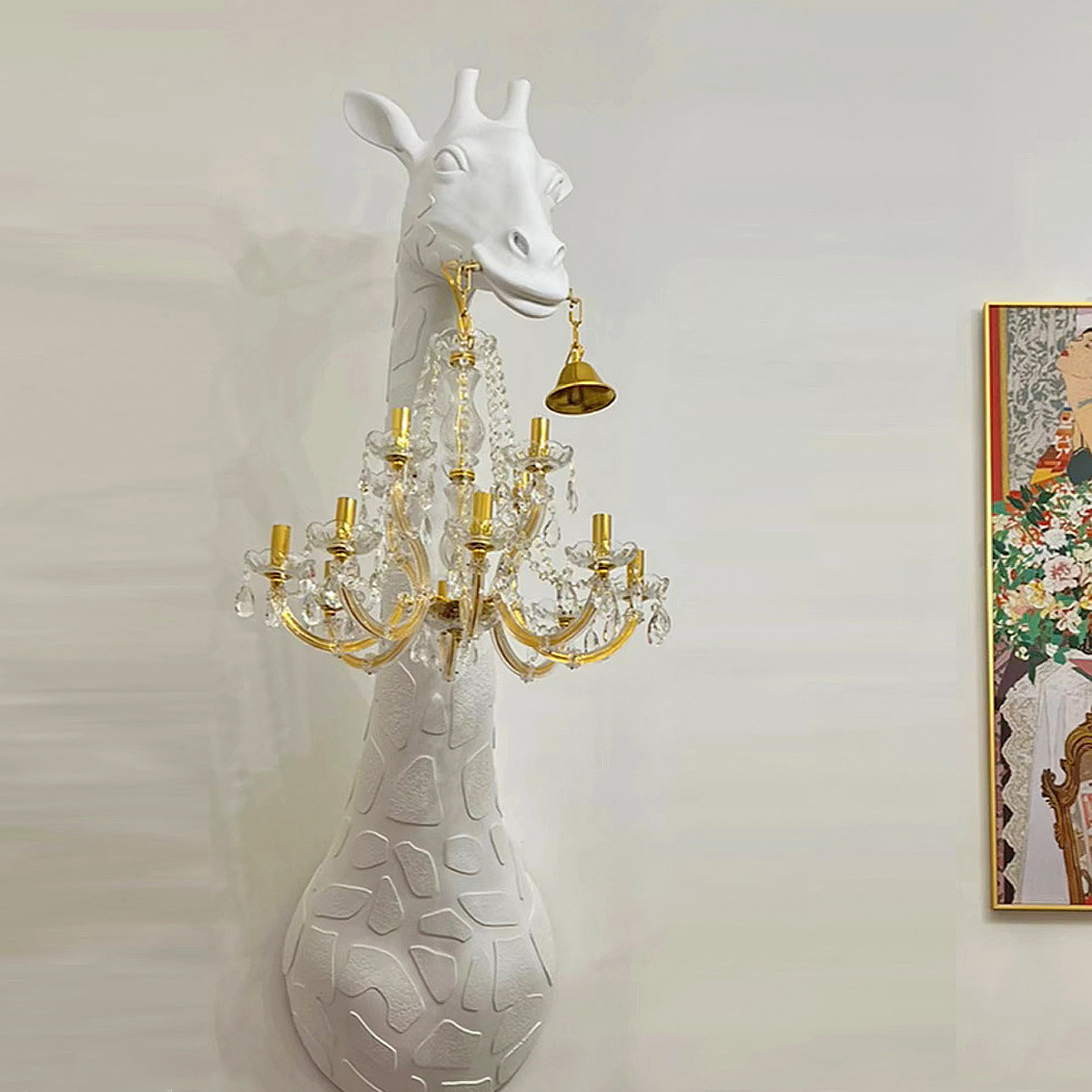 Lámpara de pared con forma de jirafa, original y llamativa, con escultura animal. 1
