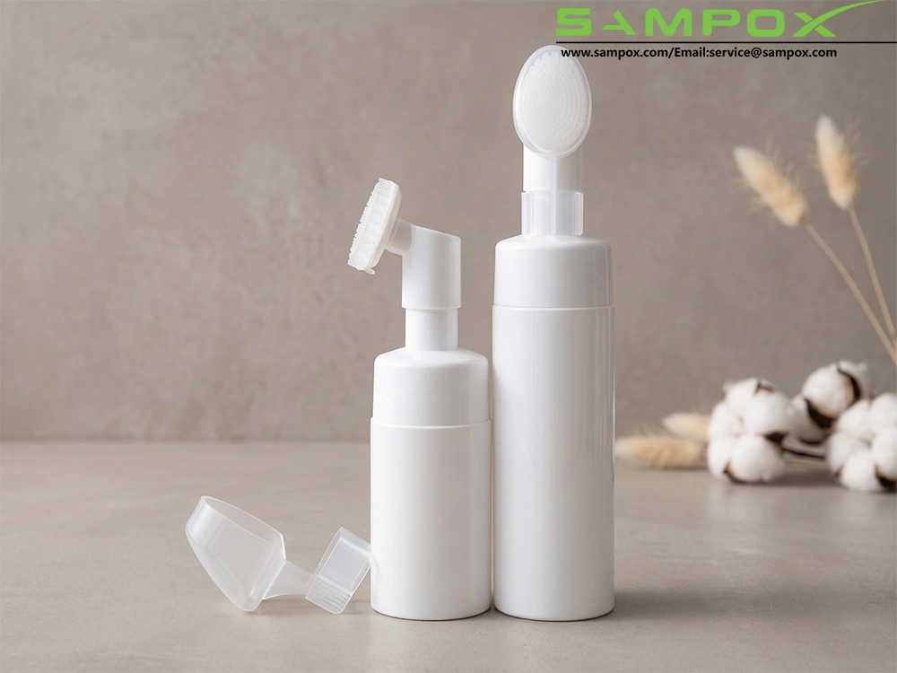 White PET Foaming Bottle with Silicone Brush Head 1