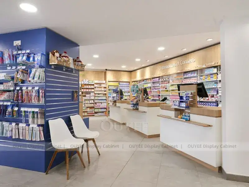 Blue Grey Apotheke mit zentraler Kasse 1