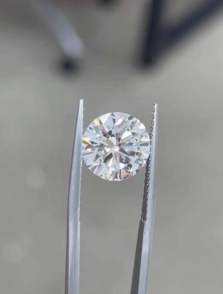 3.18ct Round VS1 Clarity 3EX Cut Color F Lab Grown Diamond White Diamond IGI Certificate 735581972 1