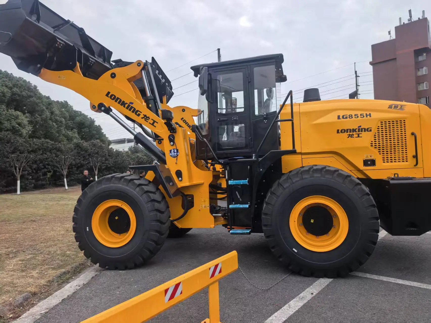 Lonking LG855H 5Ton Wheel Loader For Sale To UAE 1