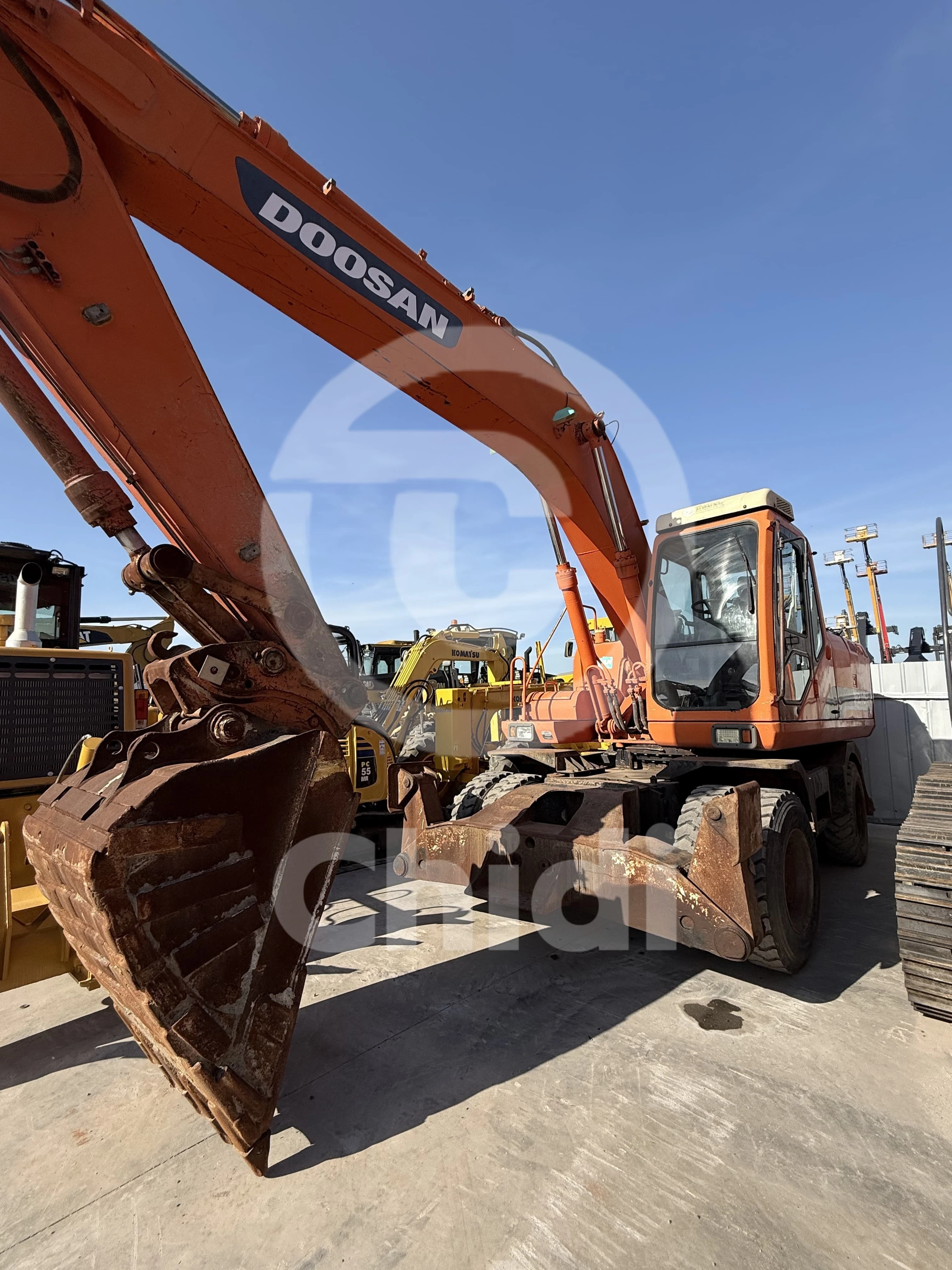 2017 Doosan DH210W-7 Secondhand Diggers Doosan DX60W DH130W DX140W DH150W-7 DX150W-9C DH210W-7 Wheel Excavator for Sale 1