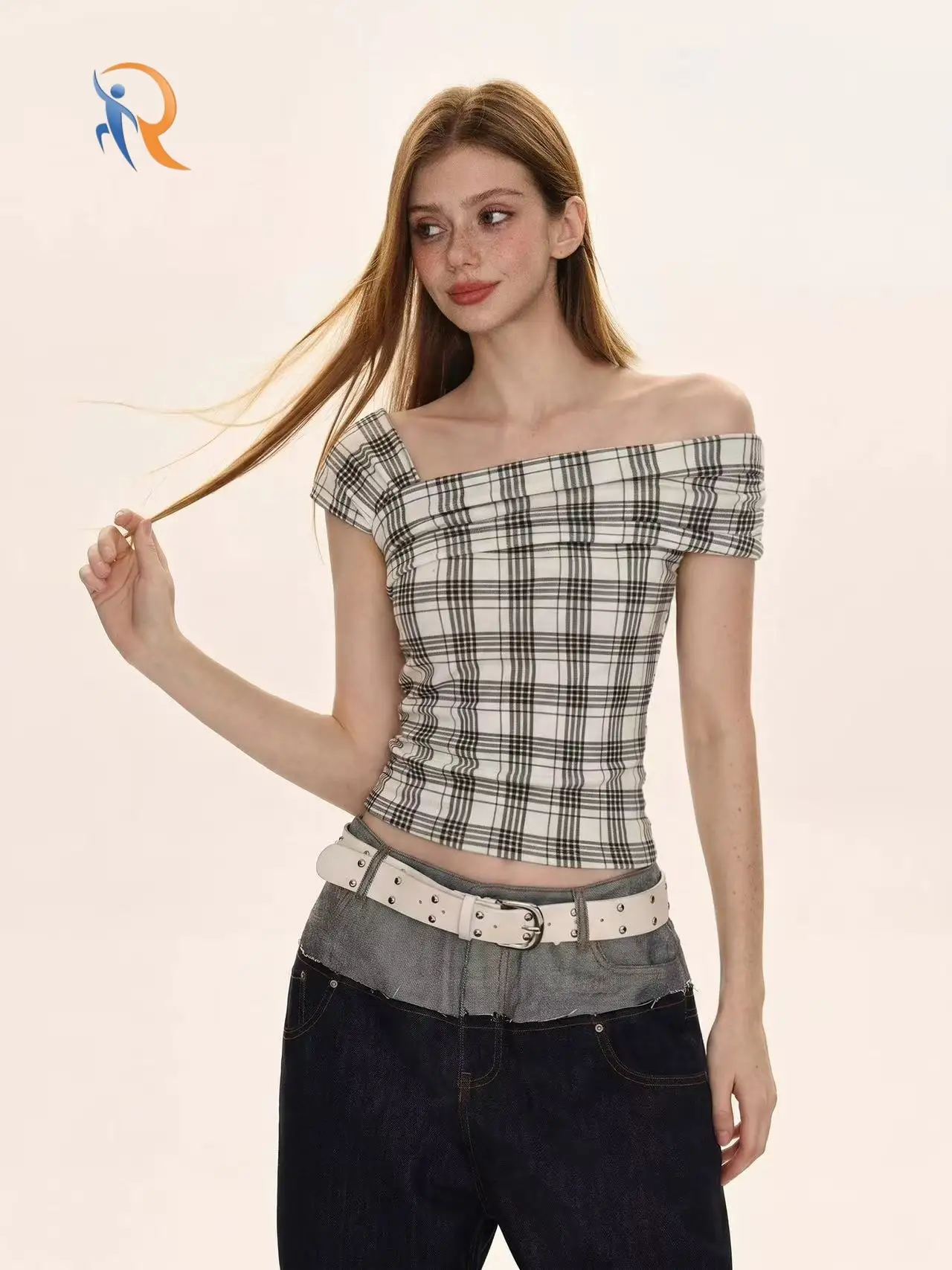 One-Shoulder Slim-Fit Waist-Tie Short Top 1