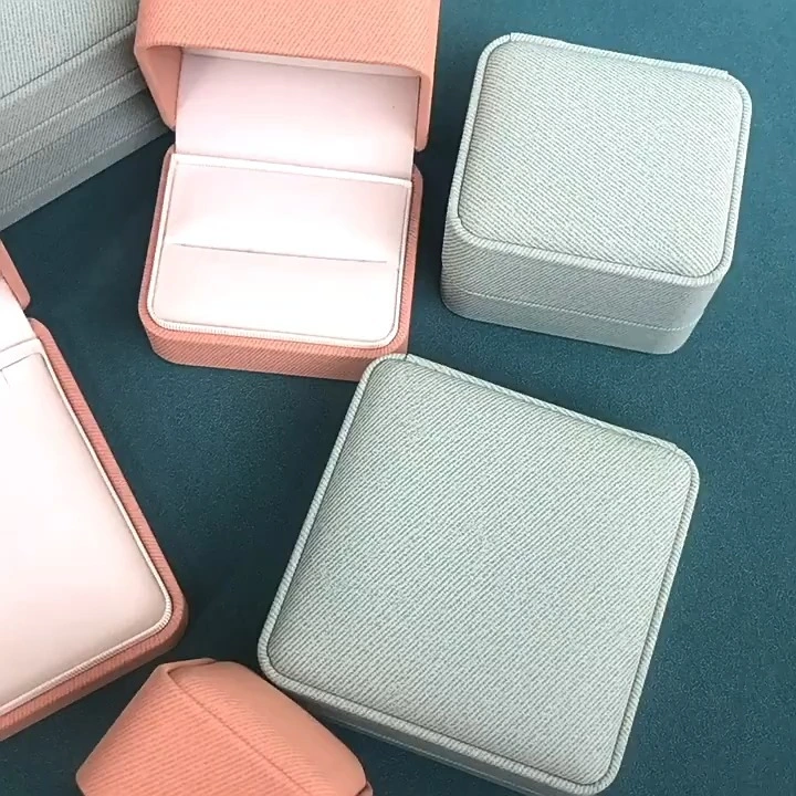 Cajas de joyería de cuero sintético PU transparente con bordes redondeados, cajas para anillos, cajas para colgantes, cajas para pendientes, cajas para pulseras. 1