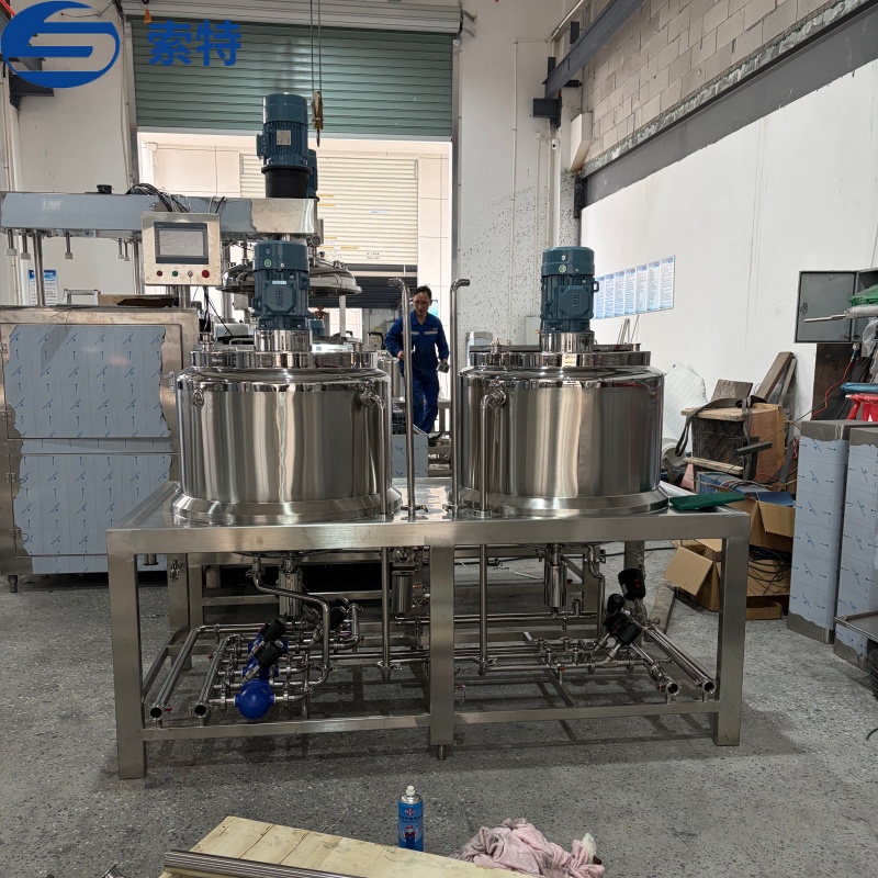 High Shear Vacuum Homogenizing Emulsifying Tank for Cosmetic Cream 3
