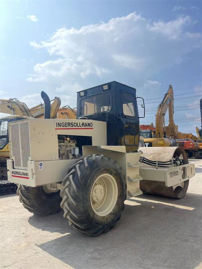 Продается высокопроизводительный катковый виброуплотнитель Ingersoll-Rand SD100. 1