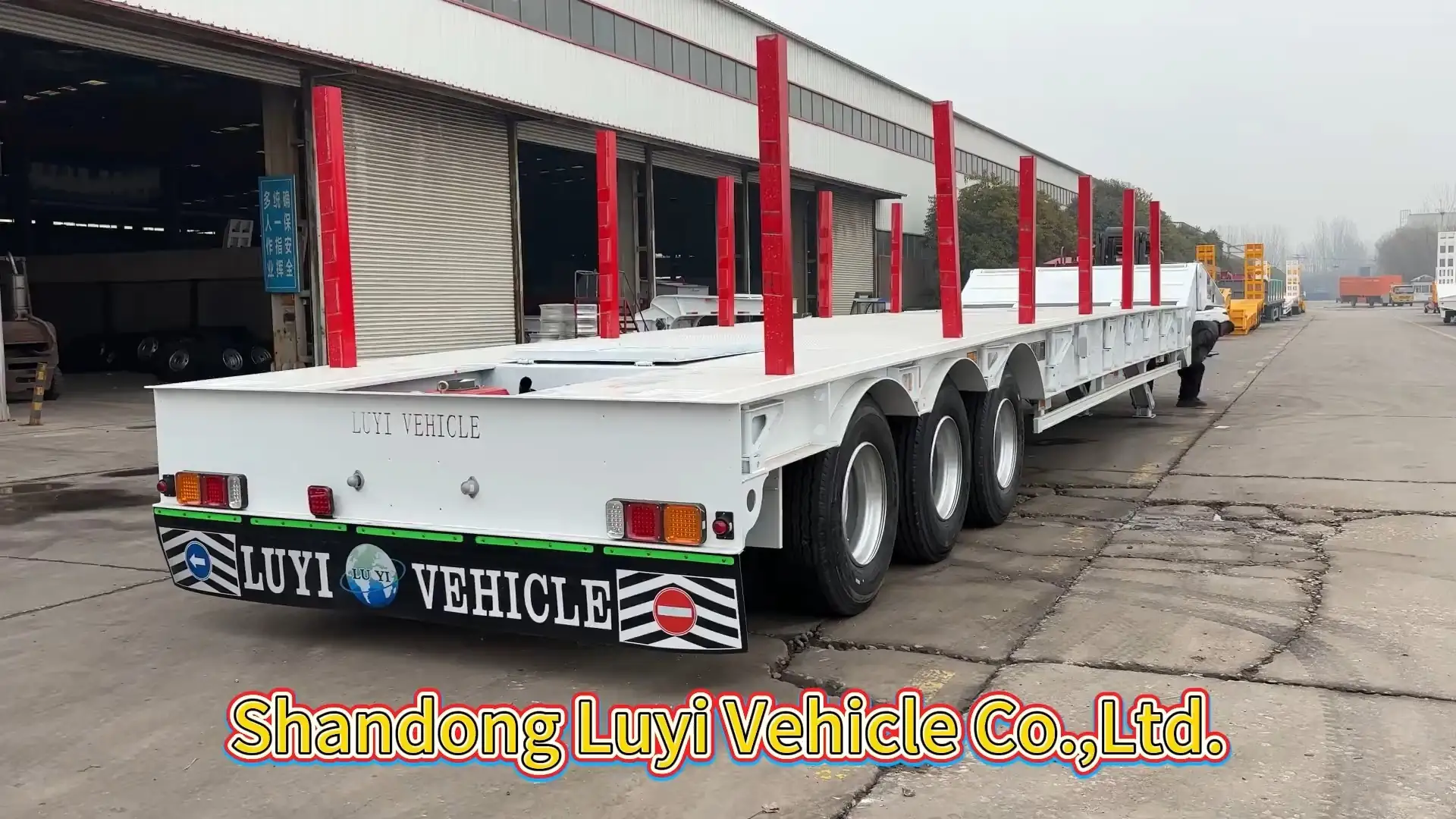 3 Axle 60 Tons Foldable Gooseneck Low Bed Semi Trailer 1