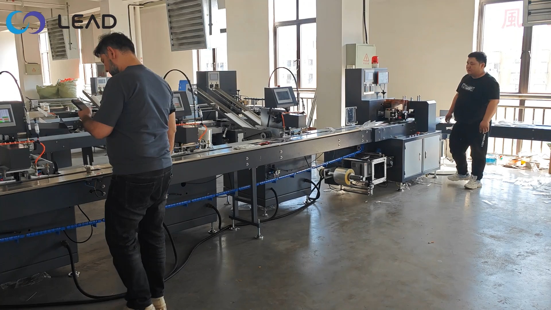 High-Speed Cutlery Set Packaging Machine – Customer Factory Visit