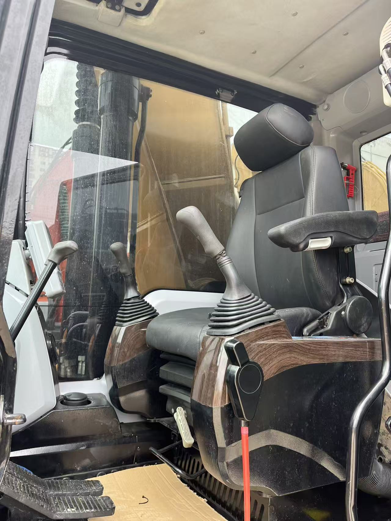 SANY SY215C Hydraulic Excavator 22Ton For Sale 8