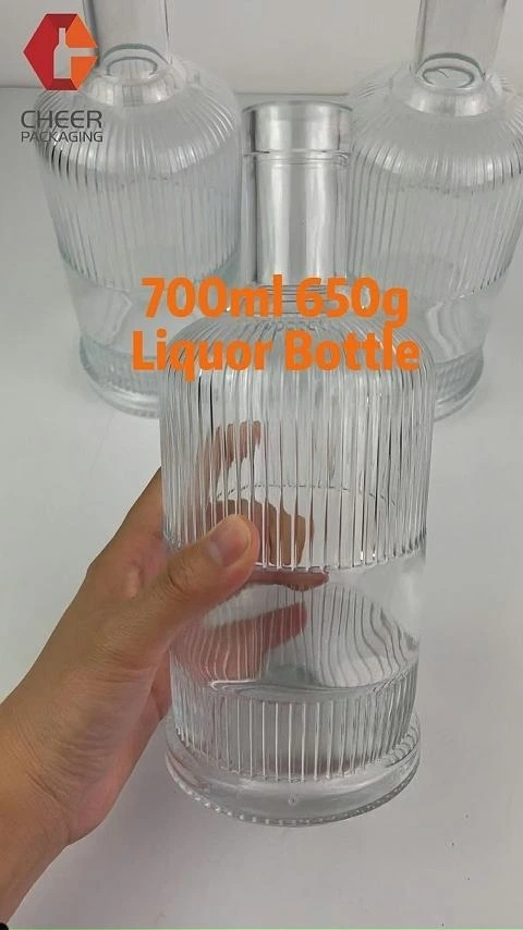 Botol minuman keras kristal 700ml untuk rum, wiski, dan vodka. 1