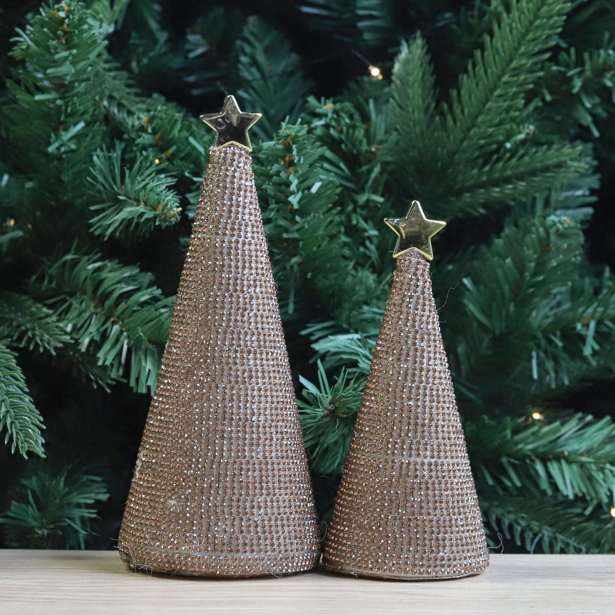 Adorno navideño personalizado de mesa con forma de cono de espejo, perlas y diamantes de imitación, mini decoración navideña de espuma para el hogar y escritorio con estrella en la parte superior. 6