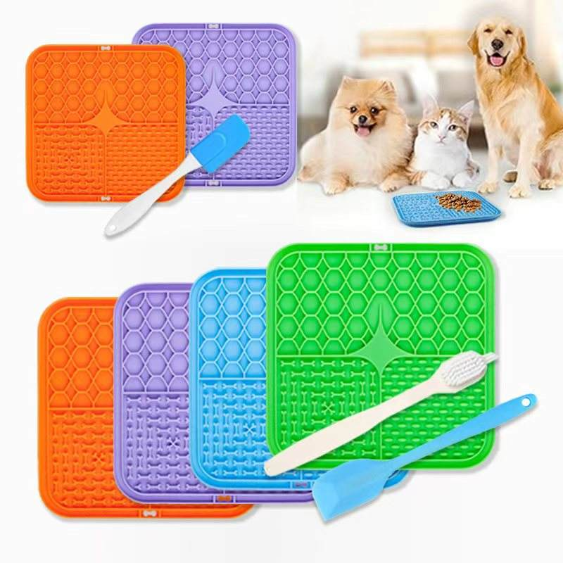 ROADREIGN - Alfombrilla relajante para lamer para perros: almohadilla de distracción para aliviar la ansiedad y el aburrimiento con fuertes ventosas. 1