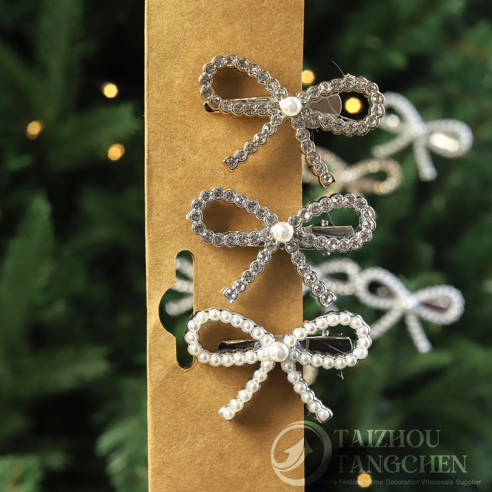 Custom Christmas Bow Hair Clips Rhinestone Pearl Accents Stylish Non-Slip Duckbill Design Women Holiday Party Wedding Hairstyles 5