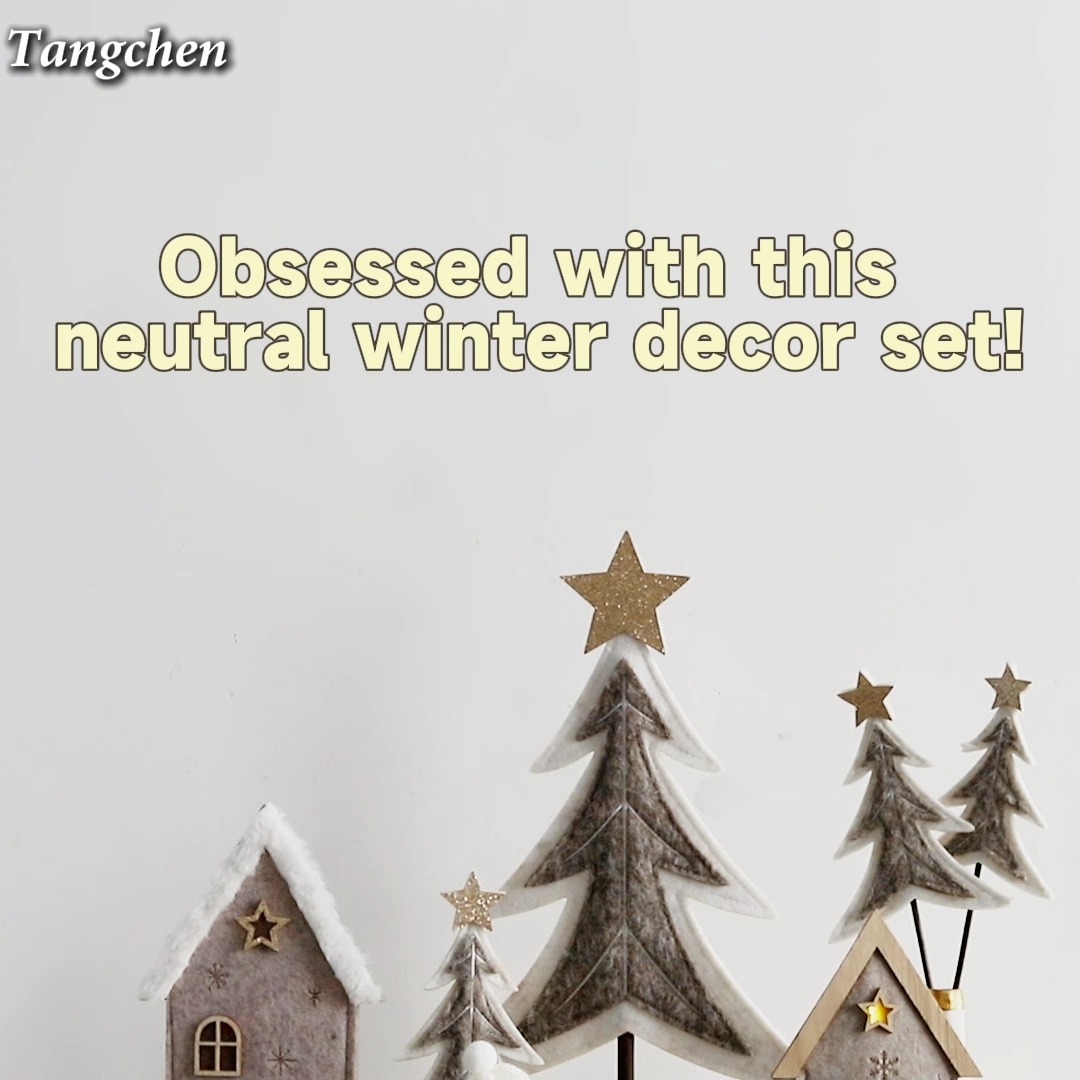 Minimalist Cottagecore Xmas Decor Soft Felt Glowing Winter Cabin Pine Star Tree Cute Sausage Dog Holiday Table Decor 1