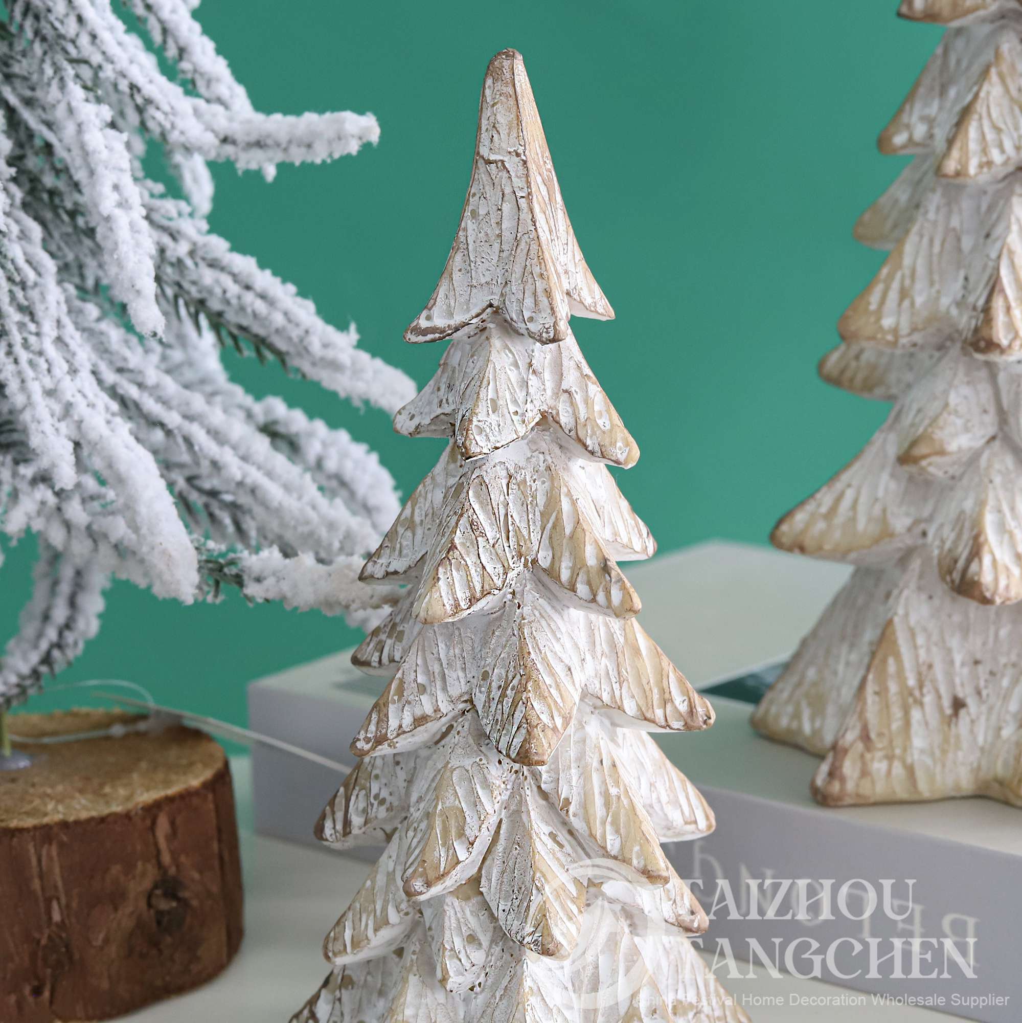 Handgefertigtes Schaukelpferd aus Filz und Holz, nordischer Mini-Baum aus Kunstharz, Tischdekoration, rustikale Winterdeko für Zuhause 7
