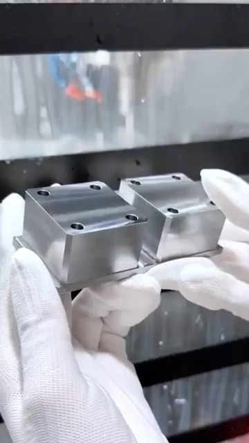 JSJM ISO9001 High Precision CNC Machined Mold Inserts | Mirror Polished Tool Steel Components