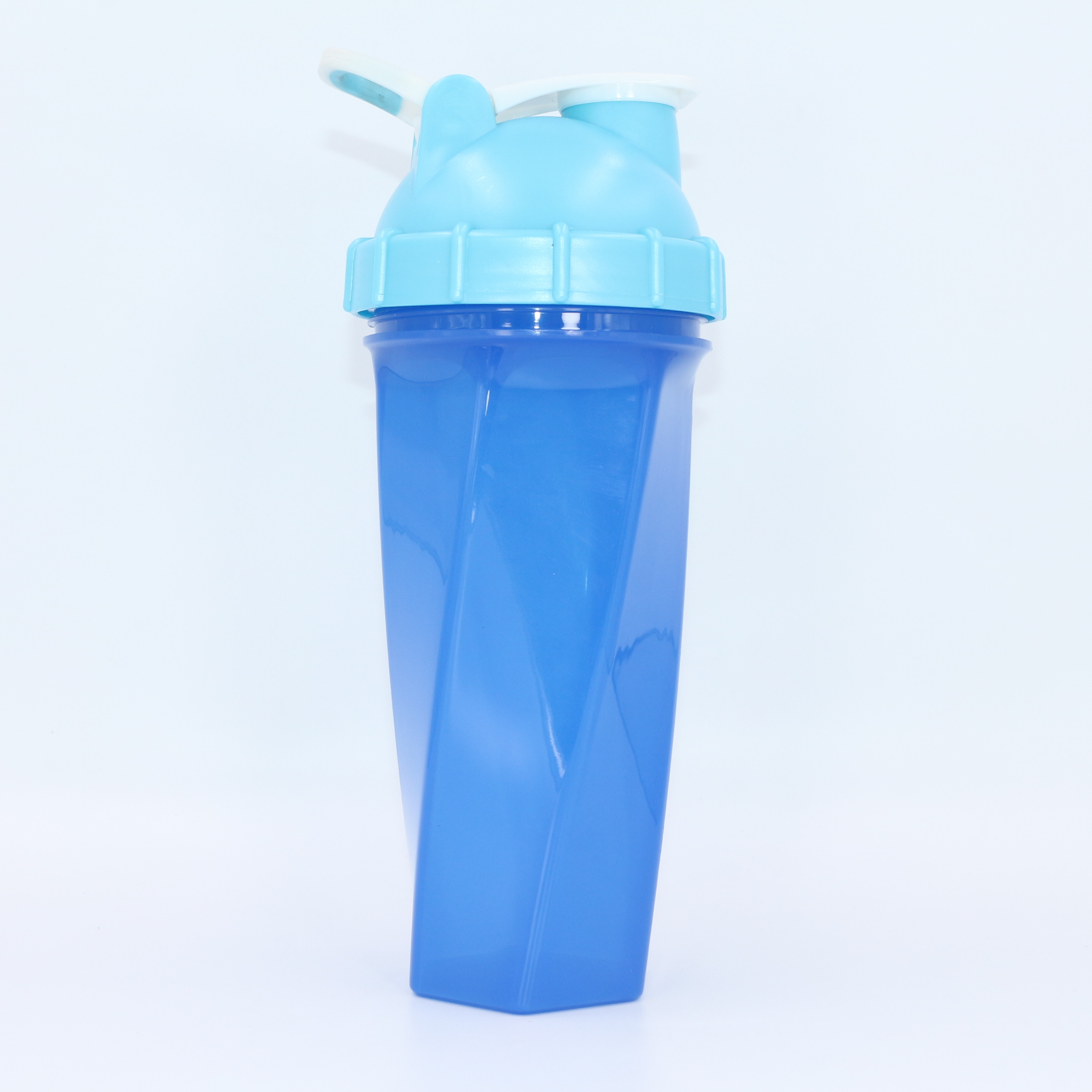 Shaker per proteine ​​da 700 ml dal nuovo design con sfera di miscelazione in metallo | Fornitore all'ingrosso personalizzato in Tritan e PP 14