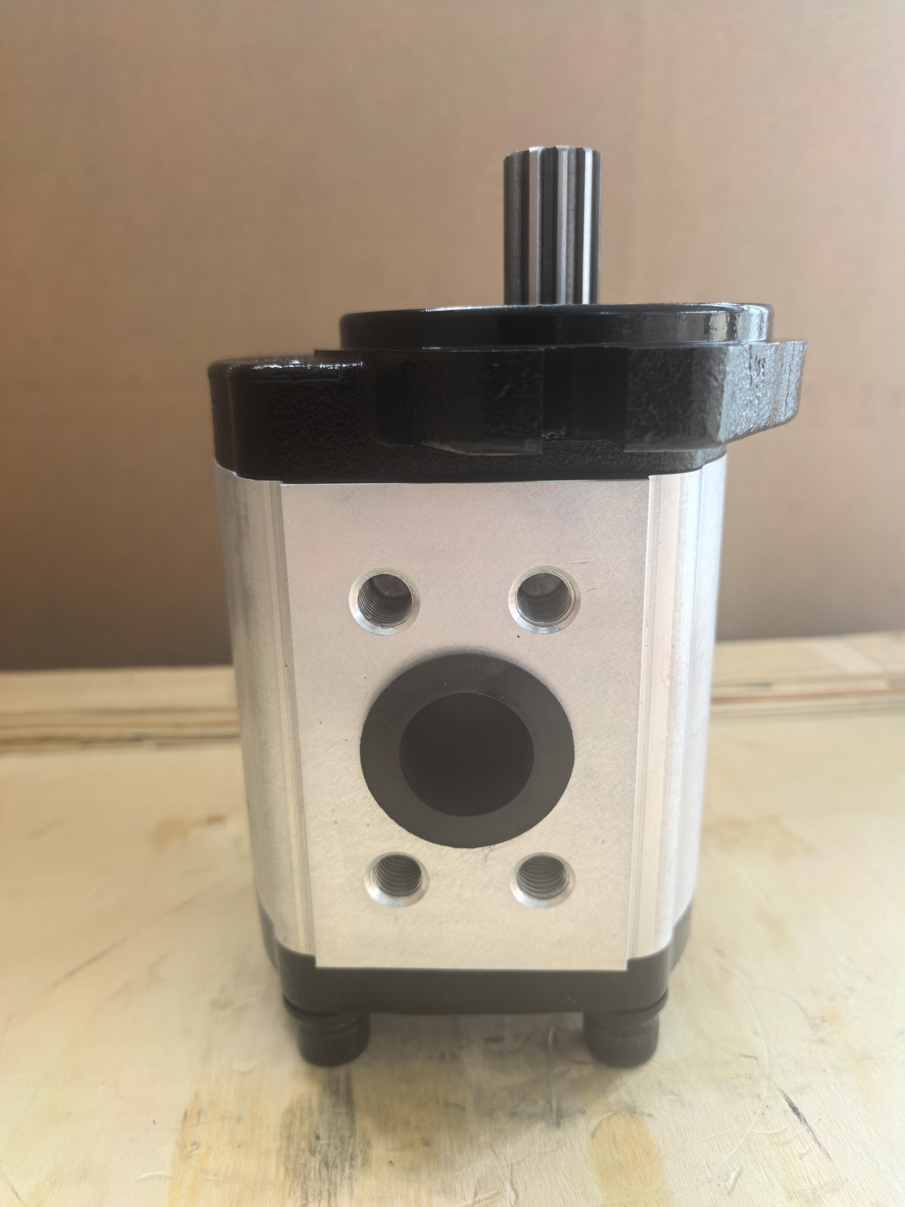 Bơm thủy lực Hyundai 31Q8-30120 31LB-40300 dạng quạt cho máy xúc bánh xích R300LC-9A 3