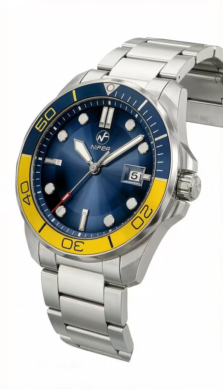 Orologio da polso sportivo da uomo Japan 2315 stile subacqueo al quarzo in acciaio inossidabile con lunetta girevole 8