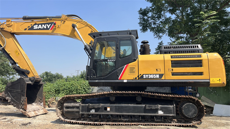 Low working hours Used Sany SY365H medium Excavator in stock for sale 1