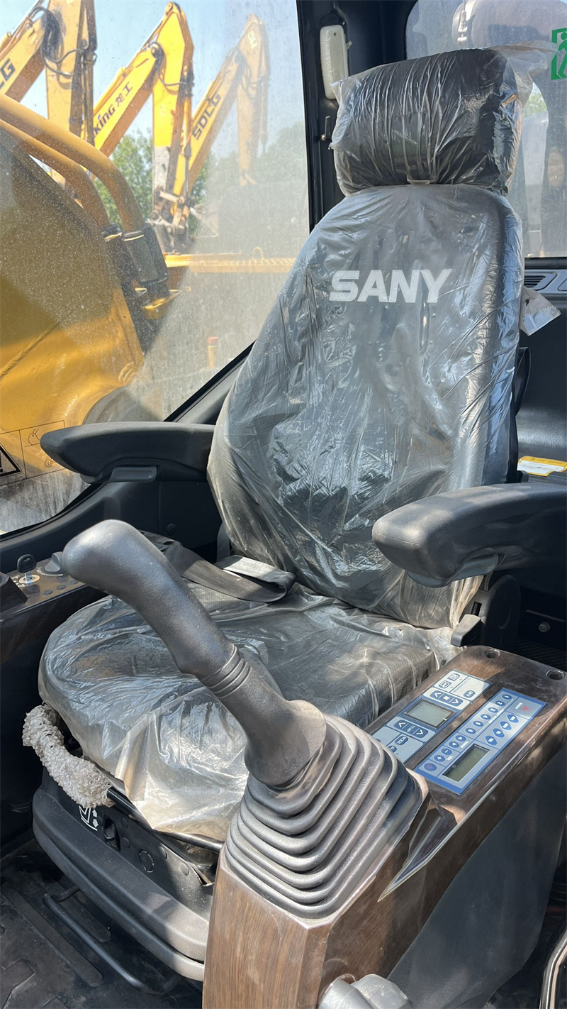 Low working hours Used Sany SY365H medium Excavator in stock for sale 6