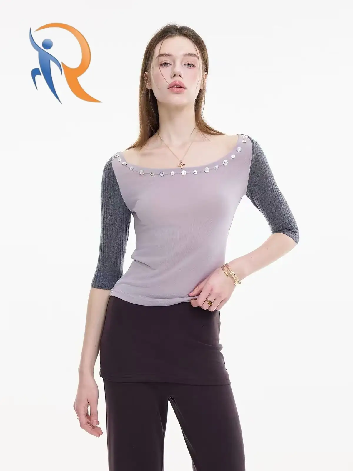 Color-block crew-neck slim-fit half-sleeve T-shirt 1