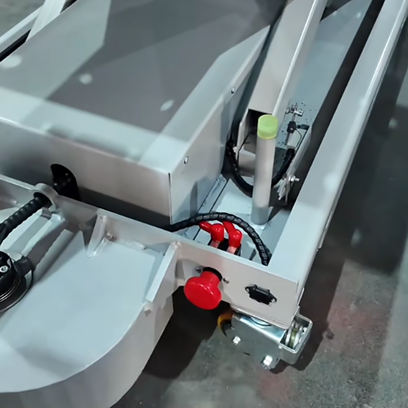 Heavy-Duty BTT50 Electric Table Truck for Industrial Material Handling 3