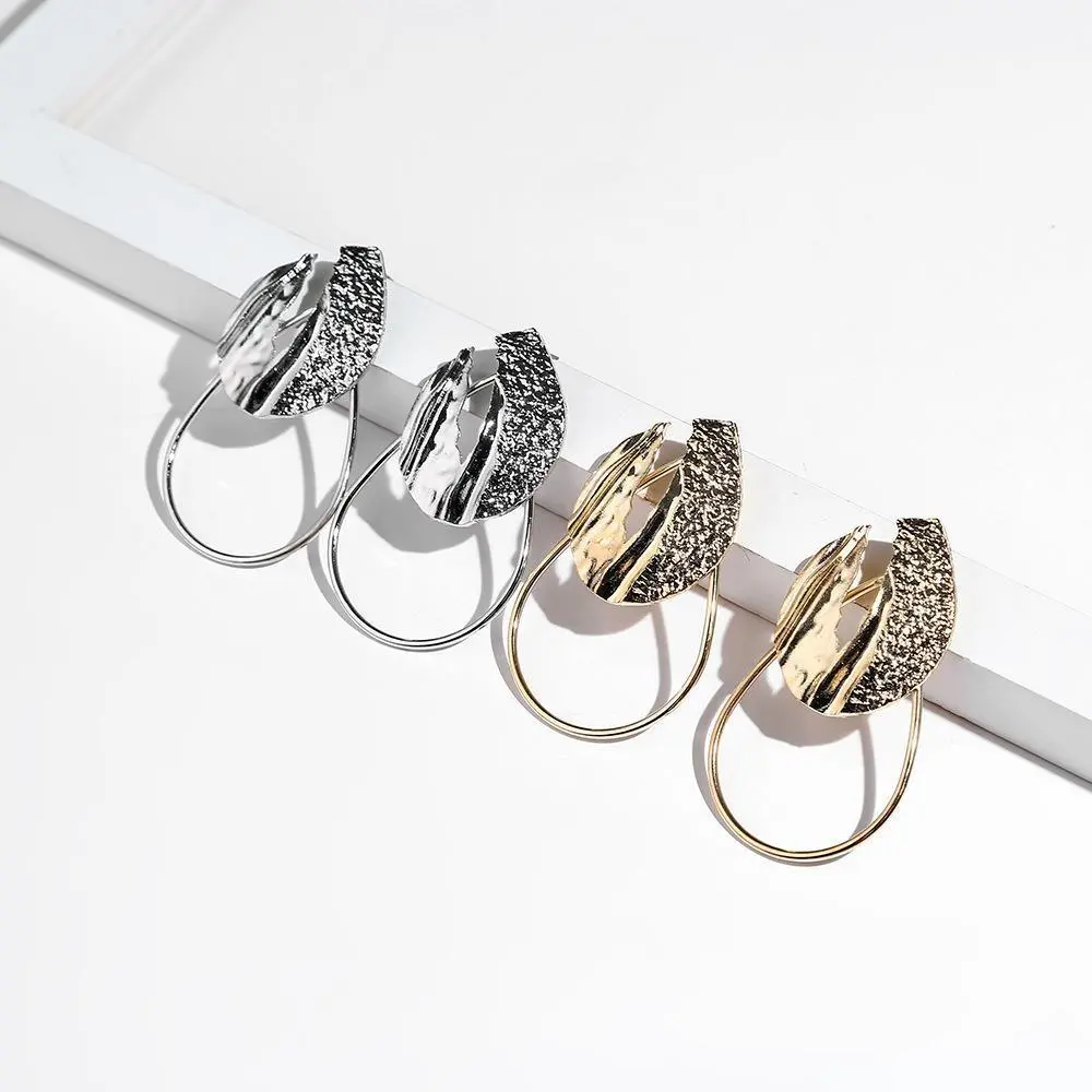 Golden Irregular Geometry Leaf Earrings For Woman Party Casual Retro Exaggerated Female Earrings Jewelry 1