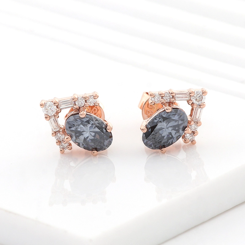 Boucles d'oreilles Moisanite de couleur ovale colorée de monsanite gris foncé 1
