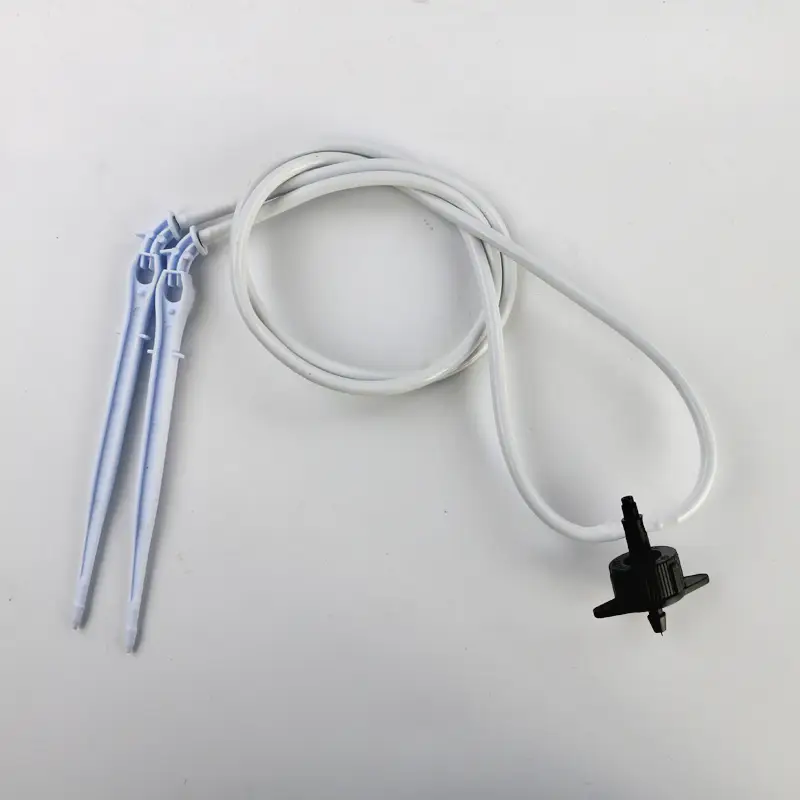弯头滴灌器，流量 1.5-2 升/小时，压力 0.05-0.2 兆帕，适用于盆栽 1
