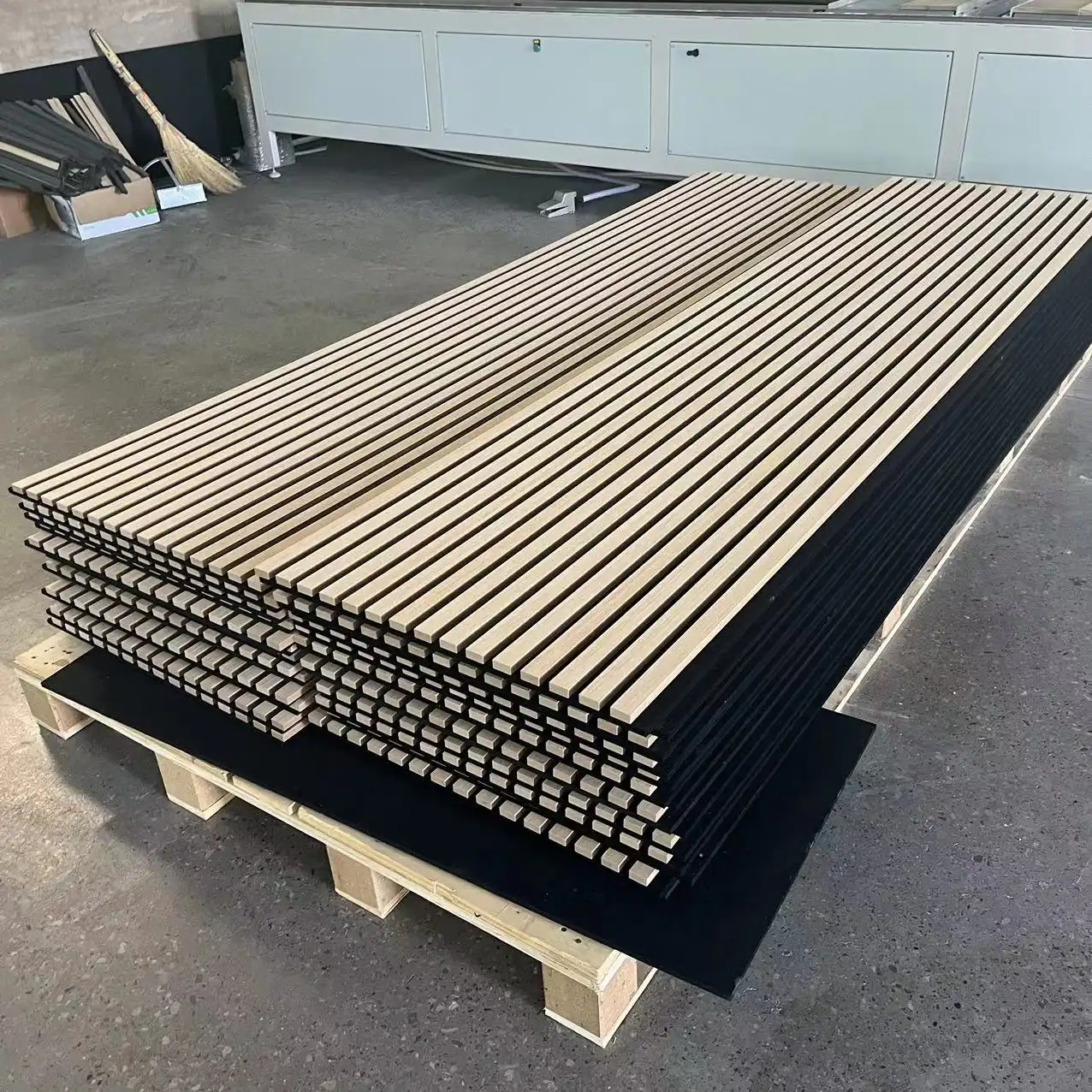 European Standard Acoustic Slat Wood Wall Panel White Oak Sound Absorbing 1