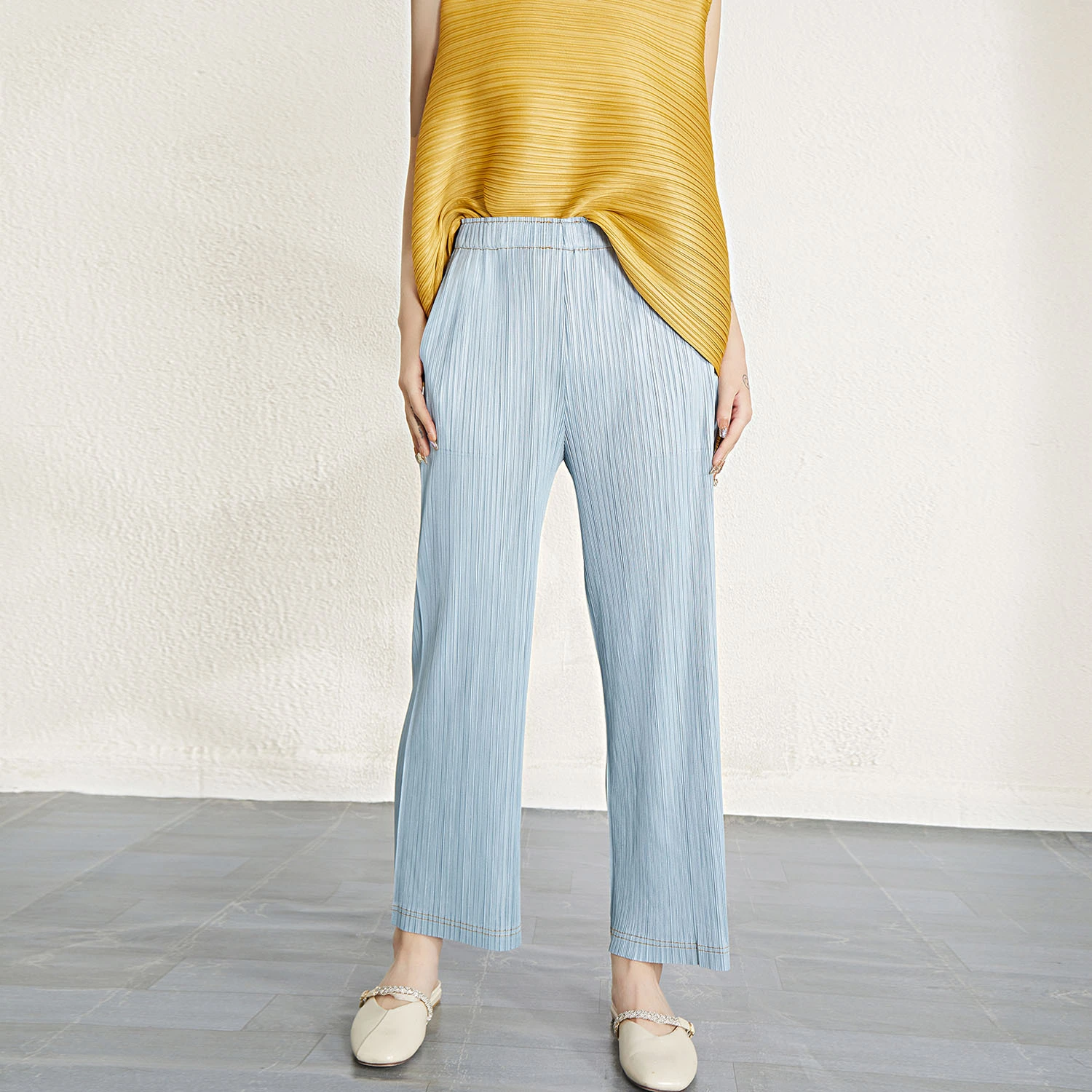 Wholesale Women's Casual Style Miyake Pleated Plus Size Versatile Straight Pants Elastic Band Leisure Pleated Long Pants 1