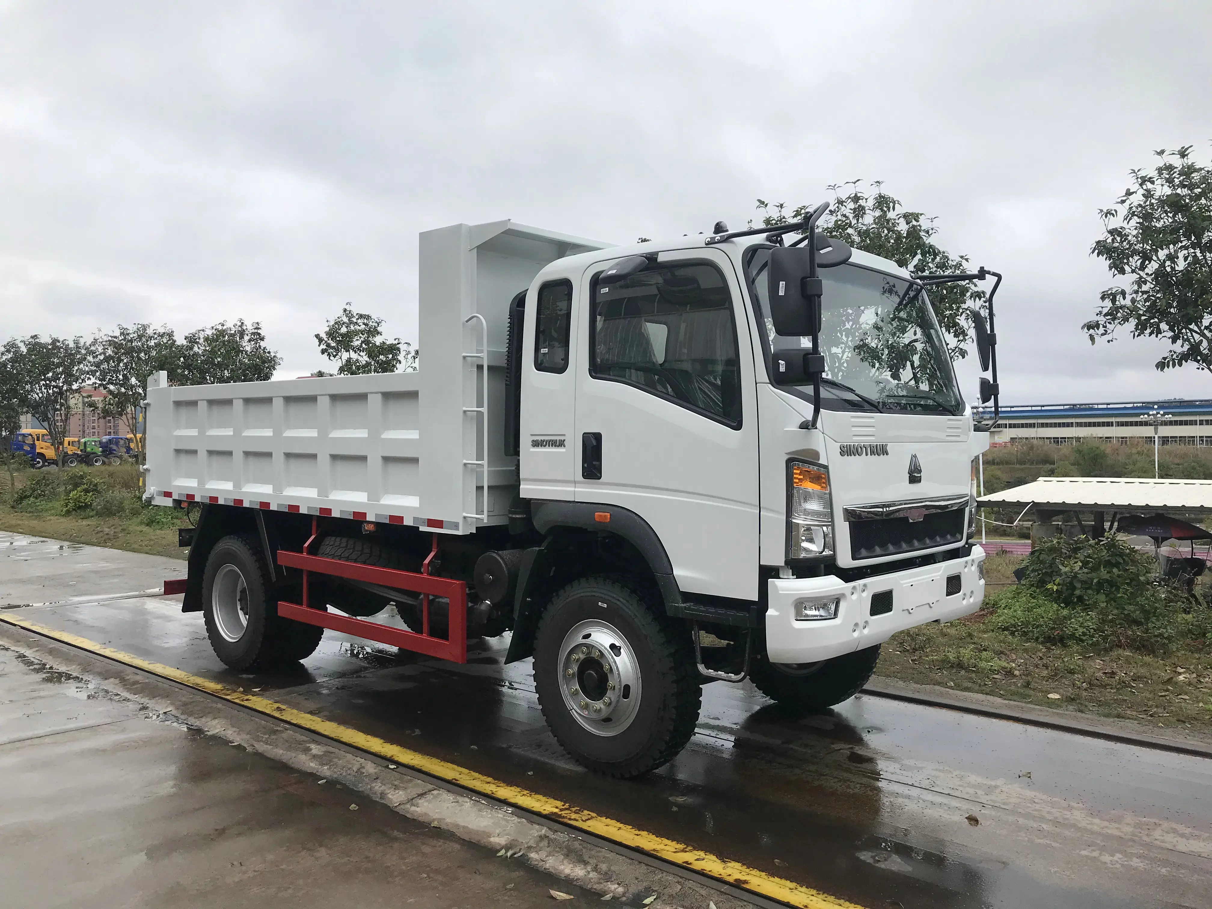 Top All Wheel Drive Trucks for Sale Factory 6
