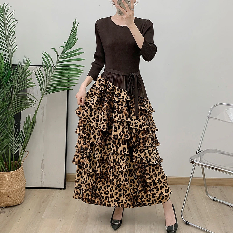 Pleats Clothing Manufacturers 2024 New Design Pleated Print Leopard Women Casual Dress Elastic Waistband Pleated Dress 1