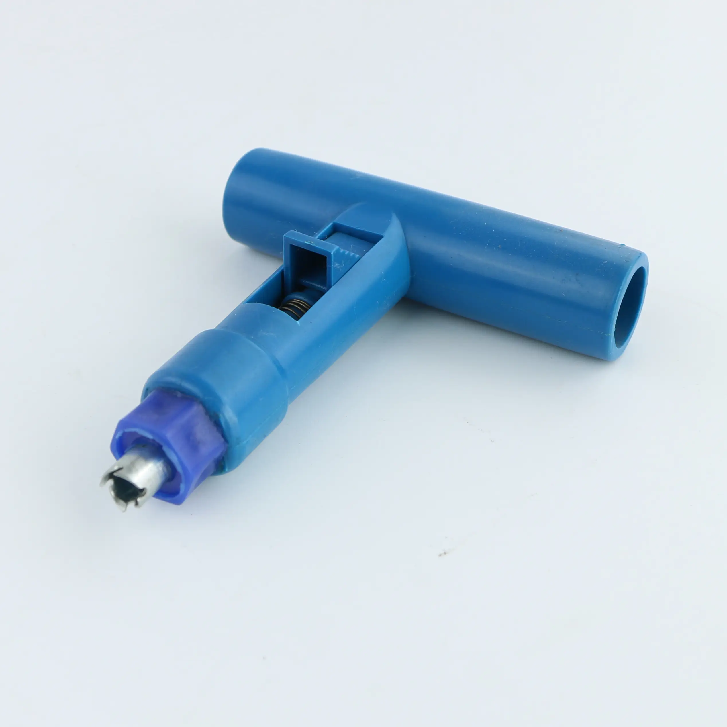 用于塑料农业滴灌管的微型滴灌孔打孔器 1