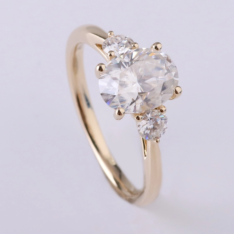 Trendy Three Stone Diamond Ring 14k Gold Lab Grown Diamond Ring 1.8 - 2carat Oval Diamond Engagement Rings With Igi Certificate 1