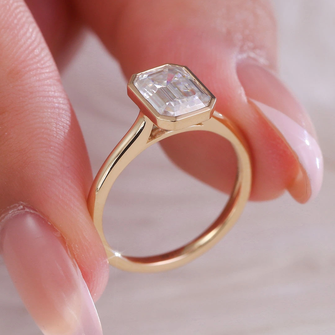 Ring Moisanite Cut Emerald 1 Carat 2 Carat 3 Carat Def VVS Qualité Emerald Cut Coup Méissanite Set Set Solid Gold Ring Fine Bijoux 1