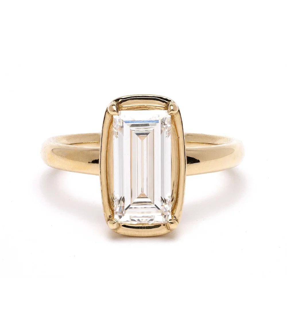 Fine bijoux allongé Baguette Cut 2.5ct Moisanite Def-VVS1 Anneau de fiançailles en or solide 10k 1