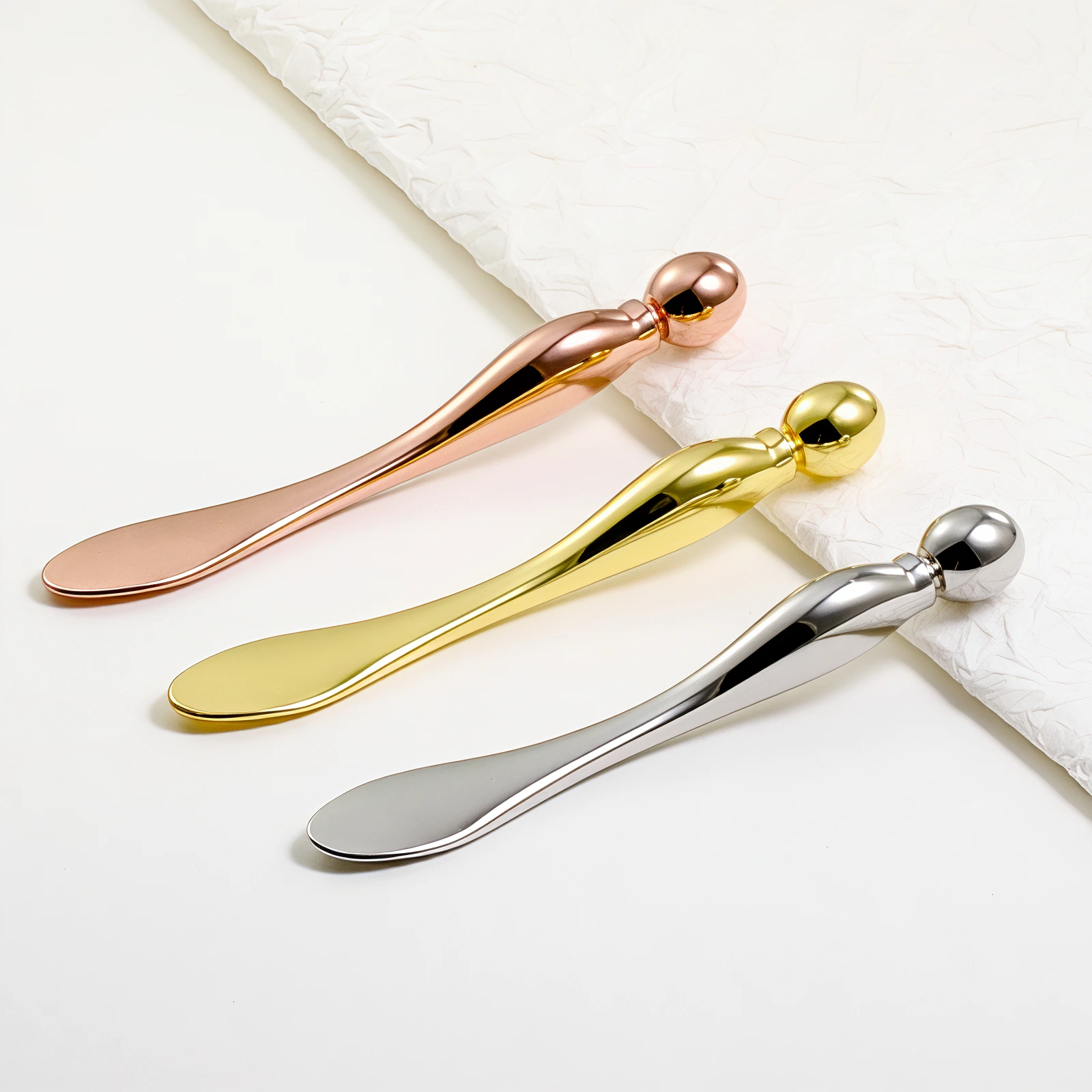 7.7cm Mini Metal Eye Cream Massage Stick Cosmetic Spatula with Double Head  1