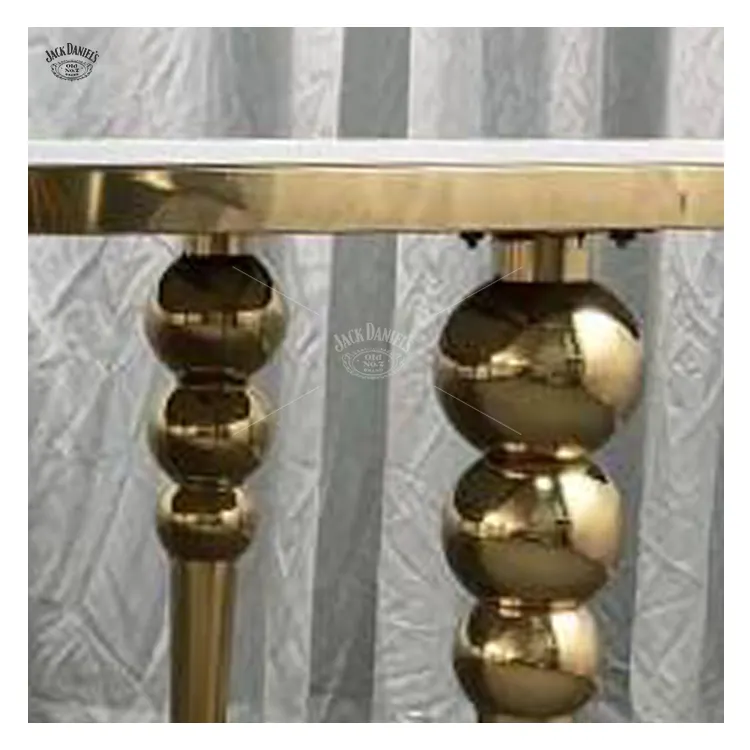WENDING Bride and Groom Table Stainless Steel Dining Table Designfactory Direct Supply 5