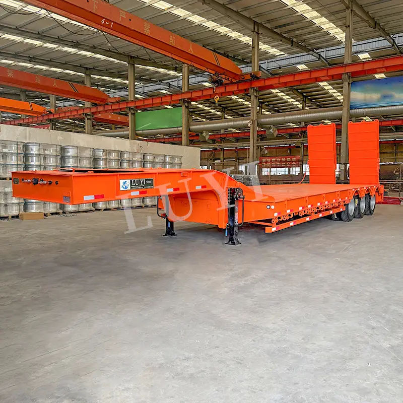 مقطورة نقل المعدات الثقيلة منخفضة السطح 1