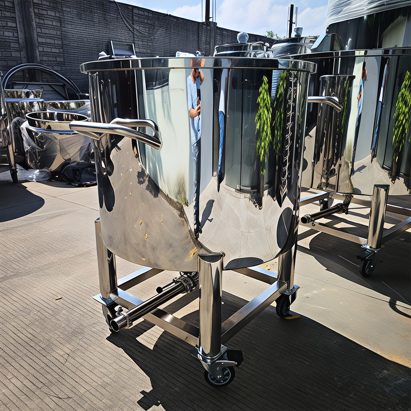 Customized Stainless Steel Storage Tank for Chemical Cosmetics Food Industry Use 5