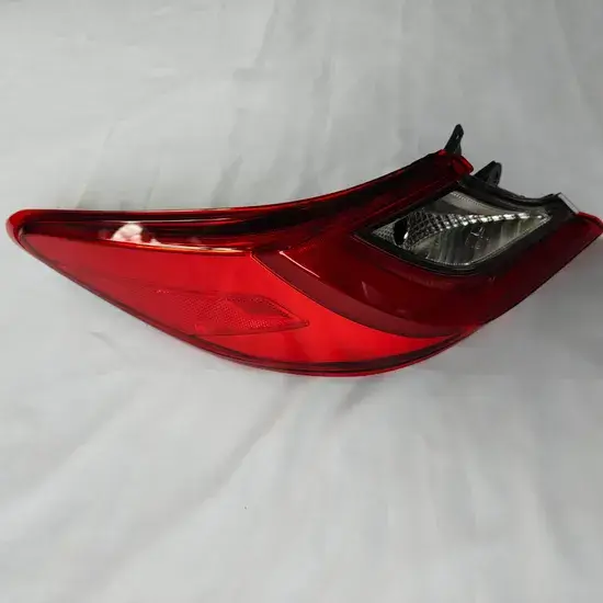 Avtomobil kompaniyasi uchun eng ko&#39;p sotiladigan proyektorli faralar 1