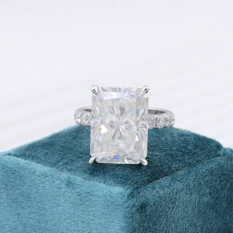 Alliance Provence en or blanc massif 14 carats, taille radiant, 4 carats, solitaire en moissanite, avec halo caché. 1