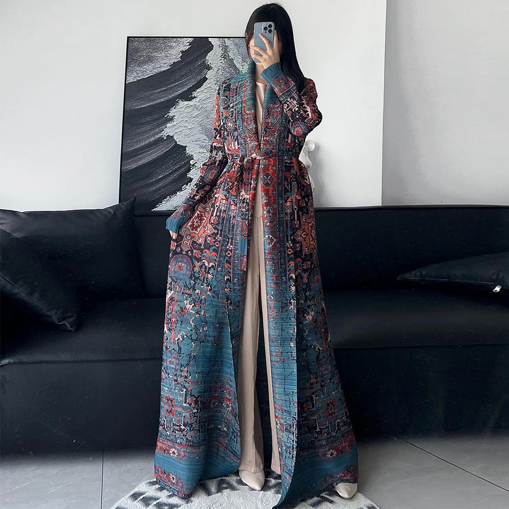 Falten Kleidung Fabrik Direktverkauf Naher Osten Arabisch Bedruckte Frauen Plus Size Robe Windjacke Plissee Design Traditioneller Großhandel & Lieferung muslimischer Abaya 1