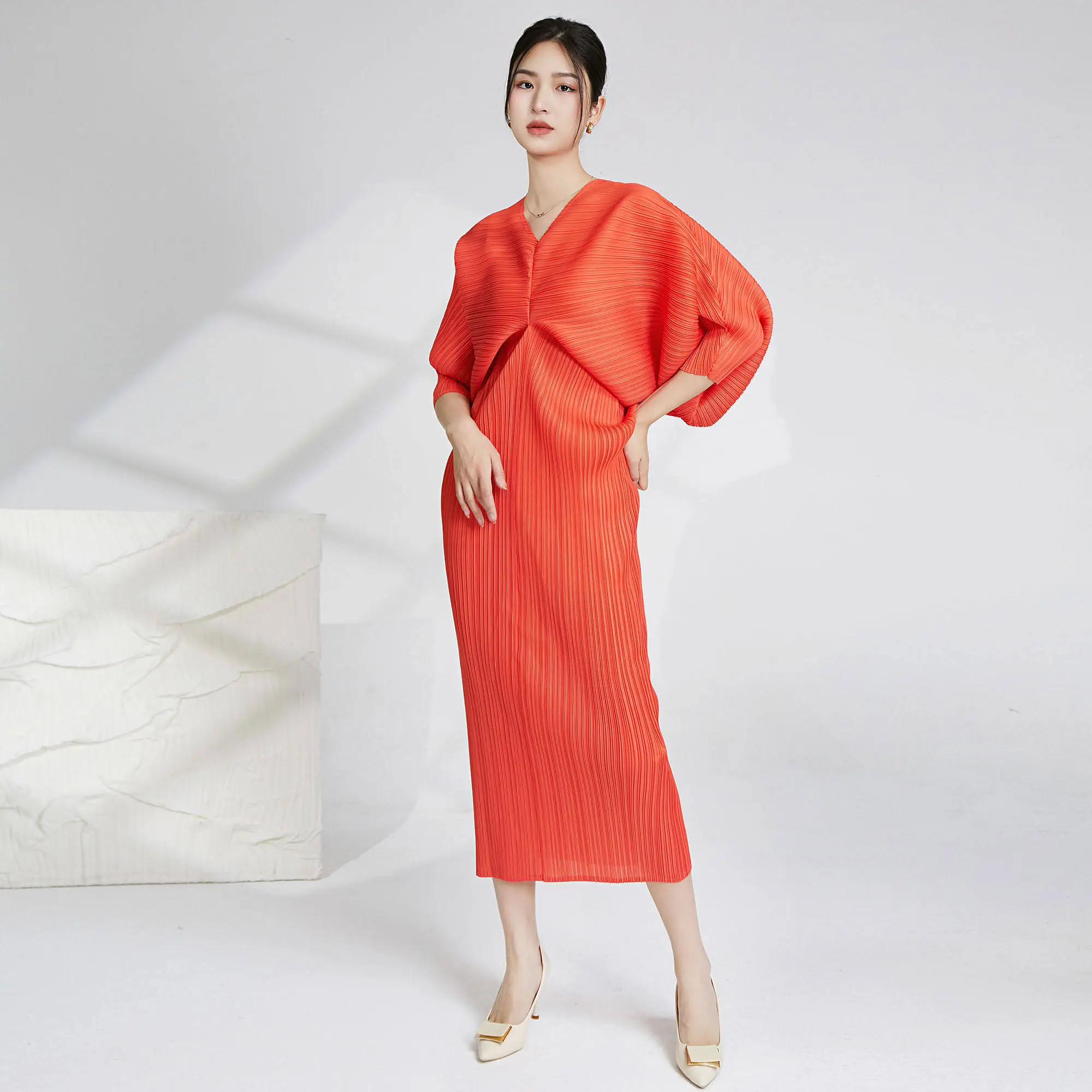 Pleats Clothing  Summer Women's Casual Fishtail Straight Stretch Miyake Pleated Dress With Long Bat Sleeve V-neck New Printed Fabric Model Wholesale Pricing Deals 1