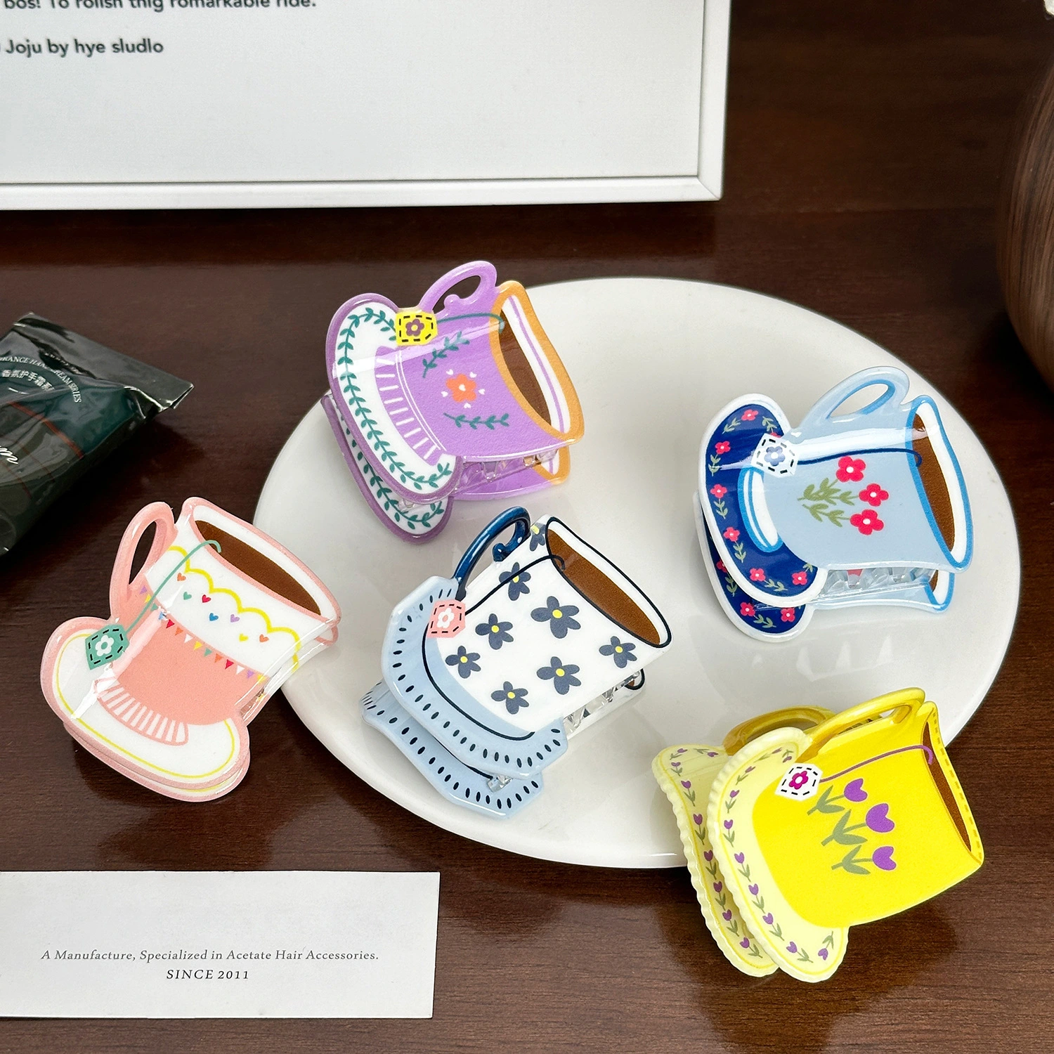 Dowell French Teacup Acrylic Hair Claw Clip Square Daily Use Decoration Girls European American Plastic Hair Accessory Gift 1