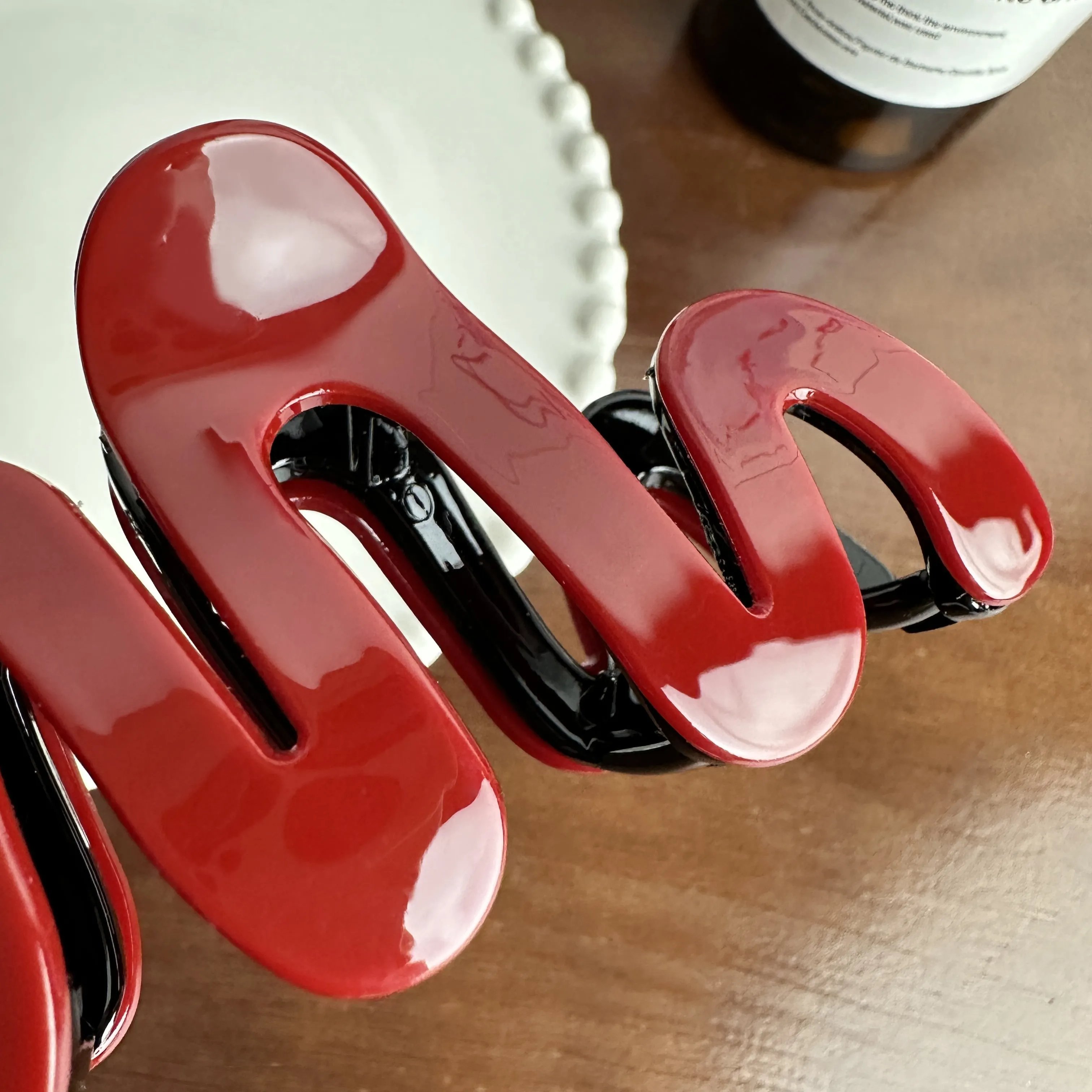 Plastic Hair Combs 2205 by Dowell 6